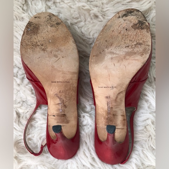MANOLO BLAHNIK Red Patent Leather Open Pumps Size 41 (U.S. size 10/10.5) - Picture 12 of 14